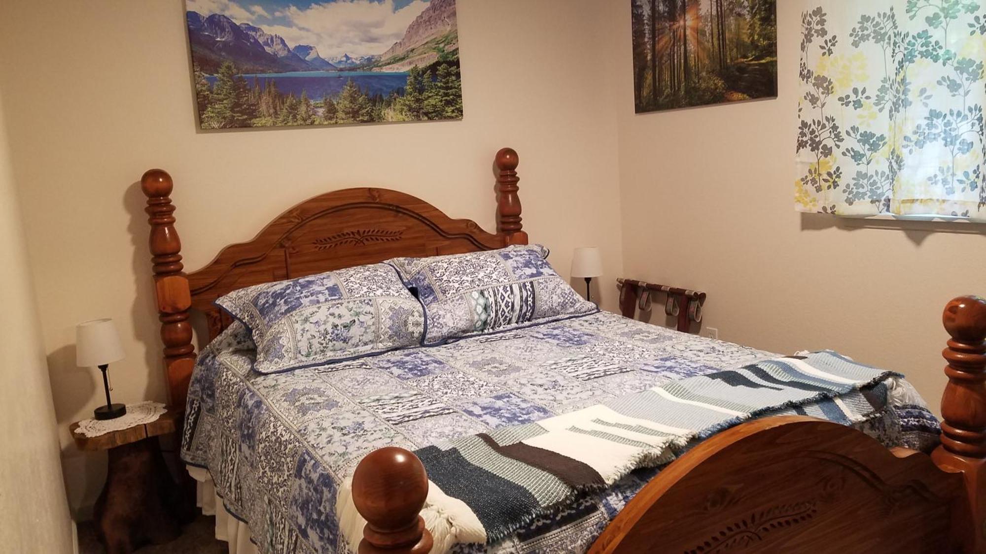 Hidefaraway 1 Queen 1 Full Beds For Same Price Sekiu Ngoại thất bức ảnh
